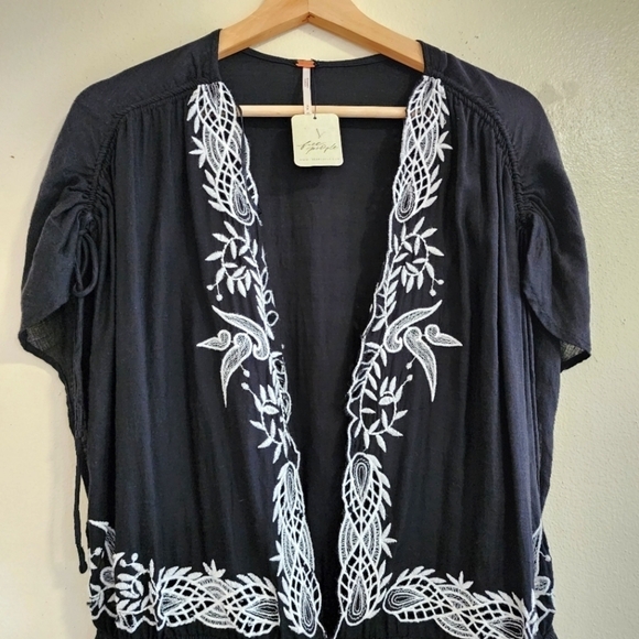 NWT Free People Black Embroidered Weila Romper Small - Picture 8 of 13